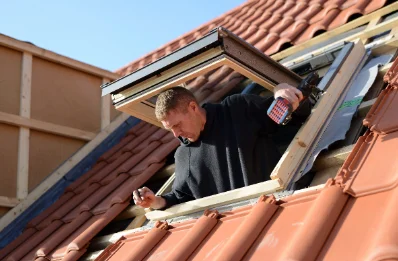 Pose de fenêtres de toit Velux à Treslon